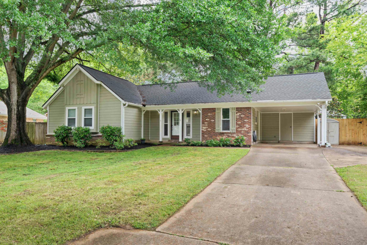 1070 GREENVIEW RD, COLLIERVILLE, TN 38017, photo 1 of 26