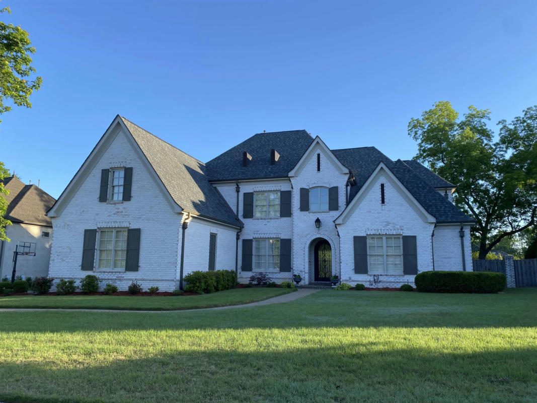 10374 N DUNCAN WOODS DR, COLLIERVILLE, TN 38017, photo 1 of 40