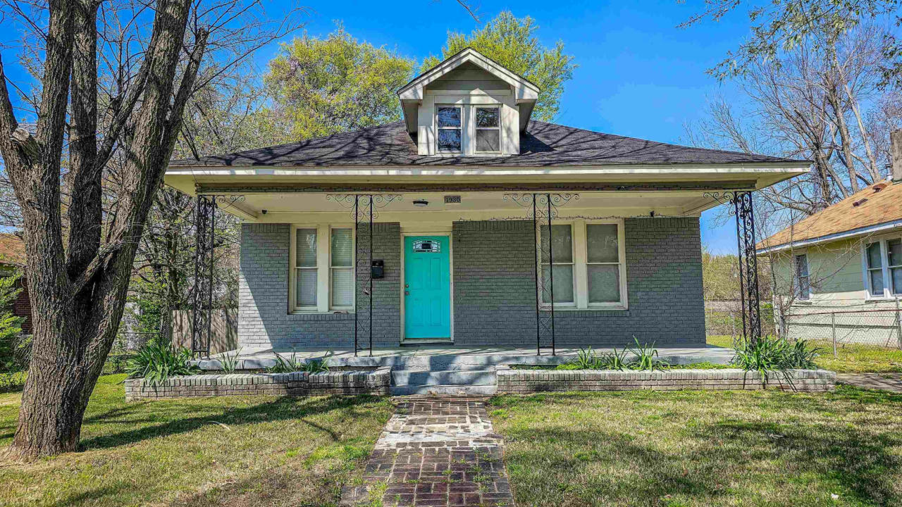 1930 E MCLEMORE AVE, MEMPHIS, TN 38114, photo 1 of 23